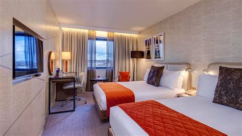 HOTEL FELIX (S̶$̶2̶8̶2̶) S$220: UPDATED 2024 .